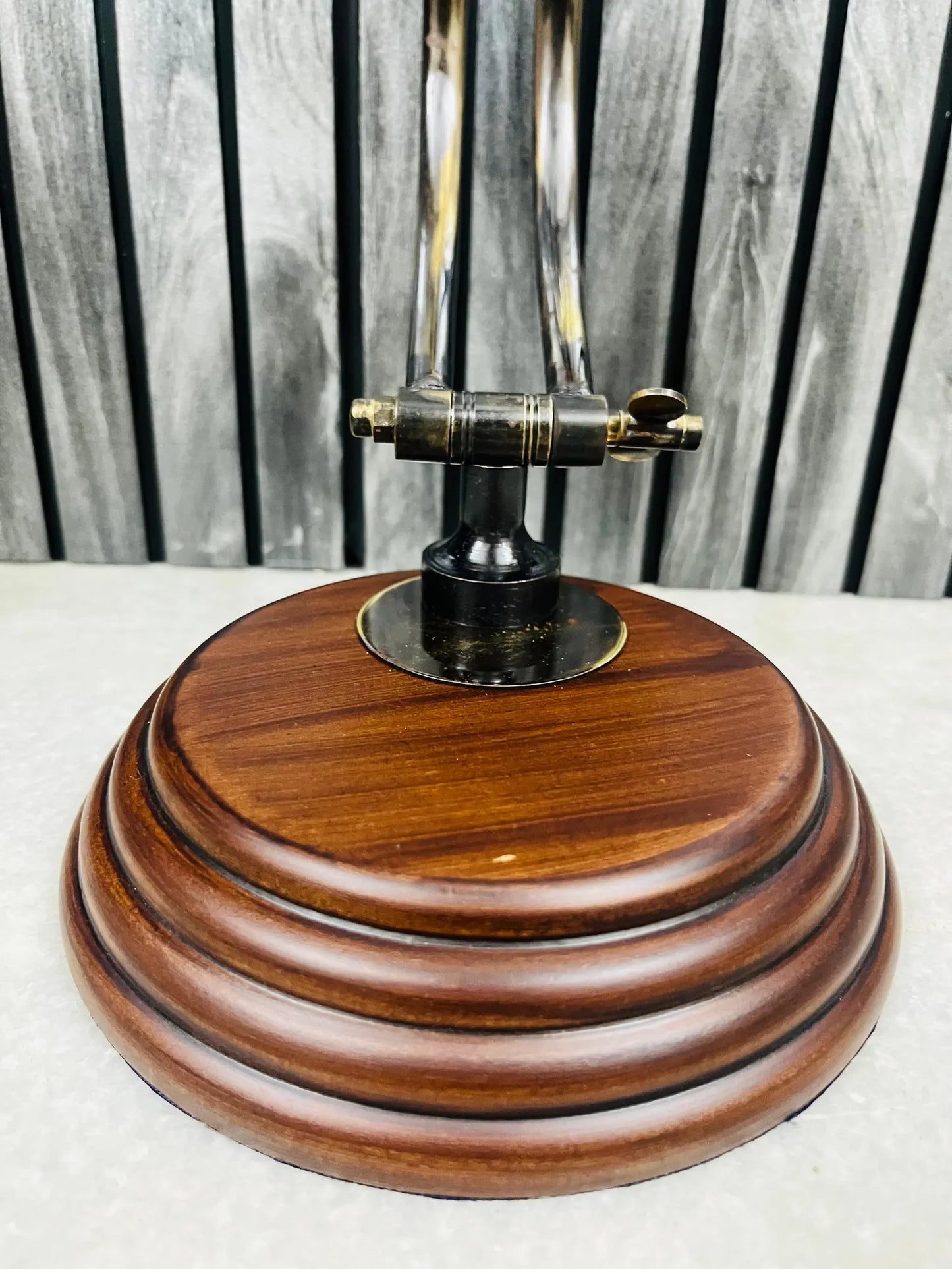 Antique Brass Magnifying Glass with Wooden Base – Adjustable Tabletop Decor