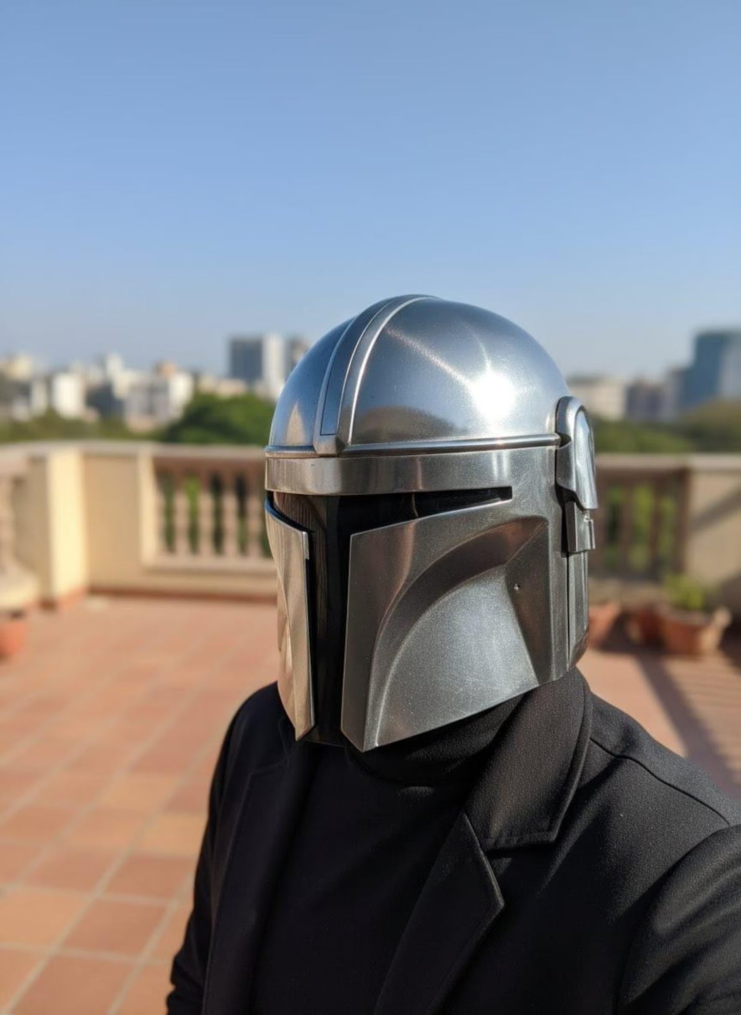 Beskar Mandalorian Helmet – Handmade Steel Cosplay Armor (Adult Size)