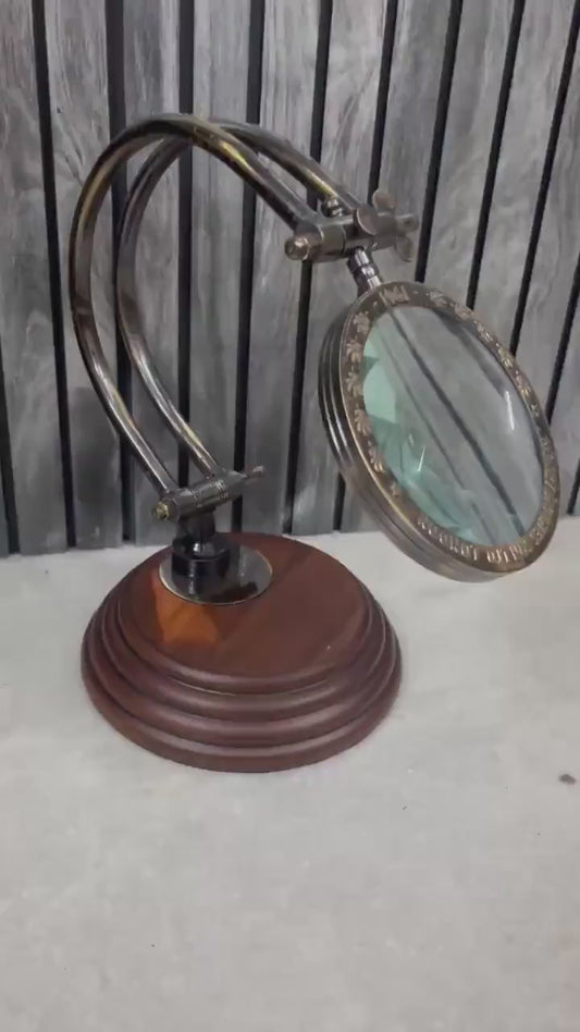 Antique Brass Magnifying Glass with Wooden Base – Adjustable Tabletop Decor